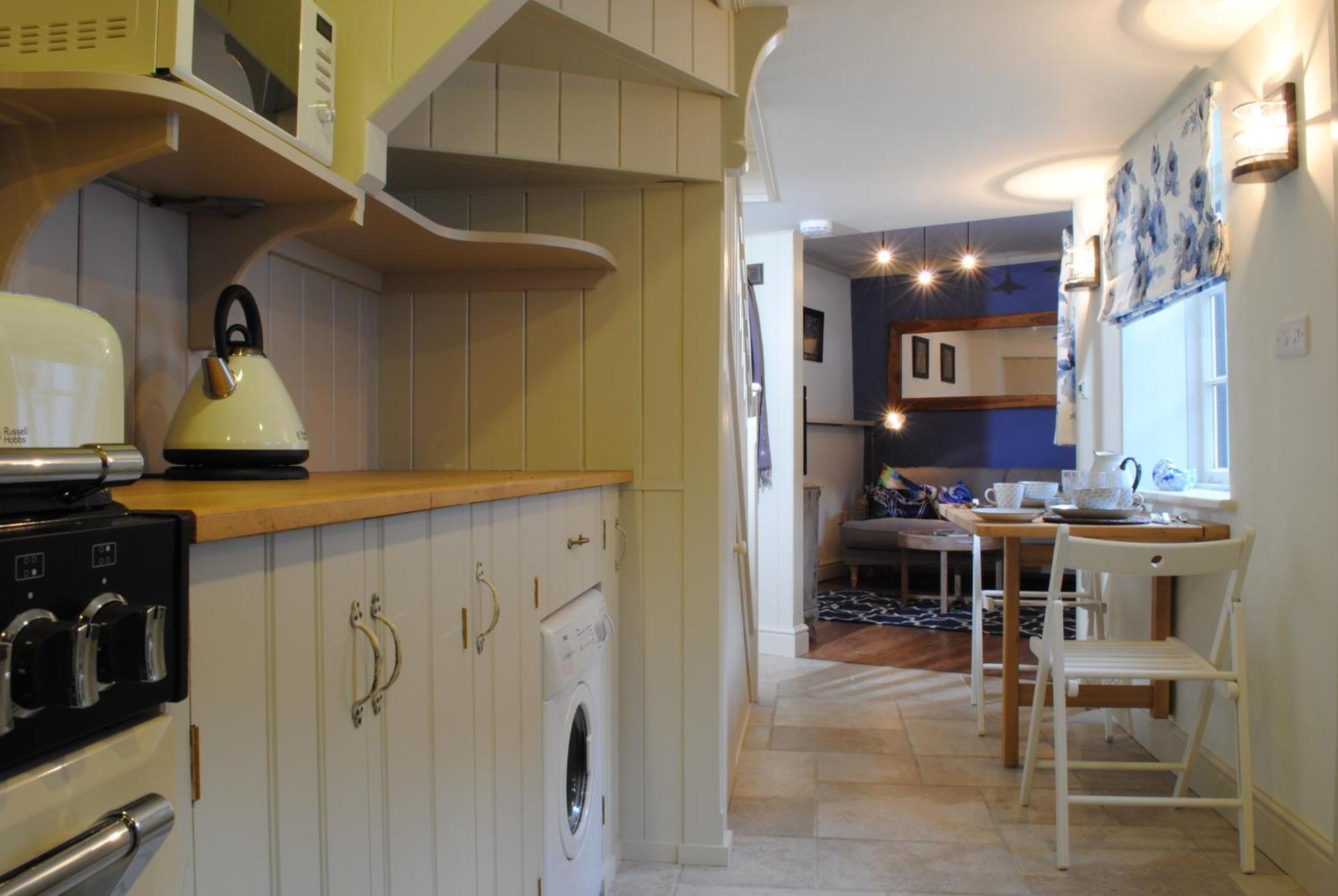 Courtyard Cottages Lymington, 2 Adults Only Exterior photo